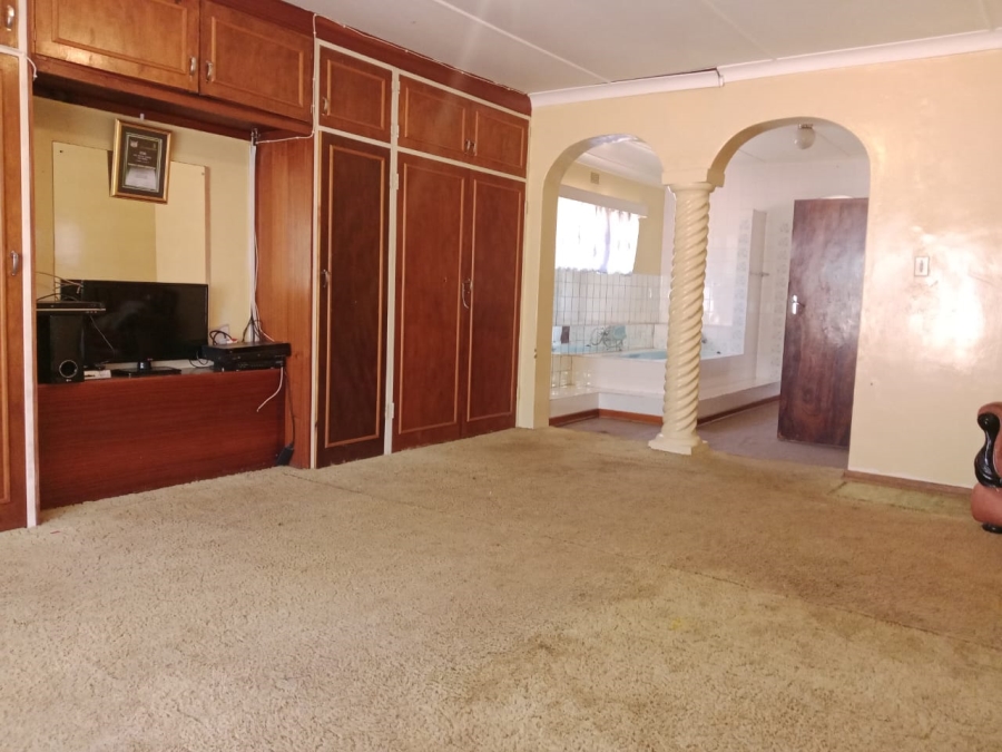 3 Bedroom Property for Sale in Kuruman Northern Cape
